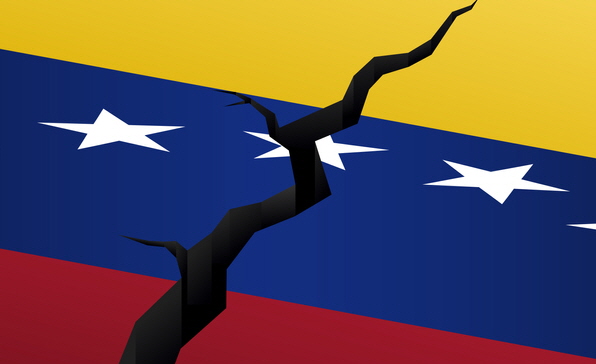 [이슈트렌드] 코로나19 대응에 손잡았던 베네수엘라 ‘두 대통령’ 관계 다시금 미궁 속으로