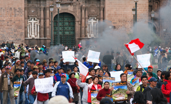 [이슈트렌드] 페루, 반정부 시위 계속 심화…조기 선거 논의도