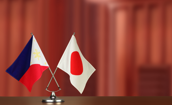 [이슈트렌드] 필리핀 대통령 취임 후 첫 일본 방문... 日과 군사 경제 협력 강화