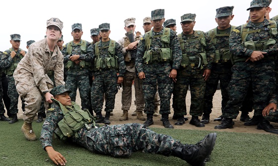 [포토] 미국, 페루 해병대 합동 훈련에 참여 