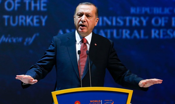 [포토] 세계 에너지 총회에서 연설하는 터키 대통령