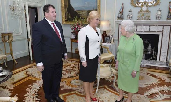 [포토] 크로아티아 대통령, 영국 여왕과 회동해