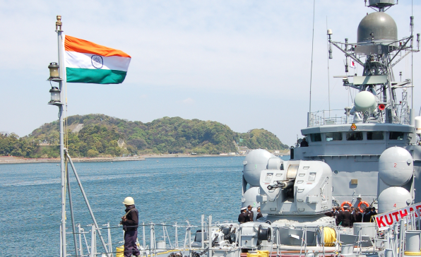 [전문가오피니언] 인도의 해군력 증대: 인도양을 둘러싼 주변국들 간의 역학 관계