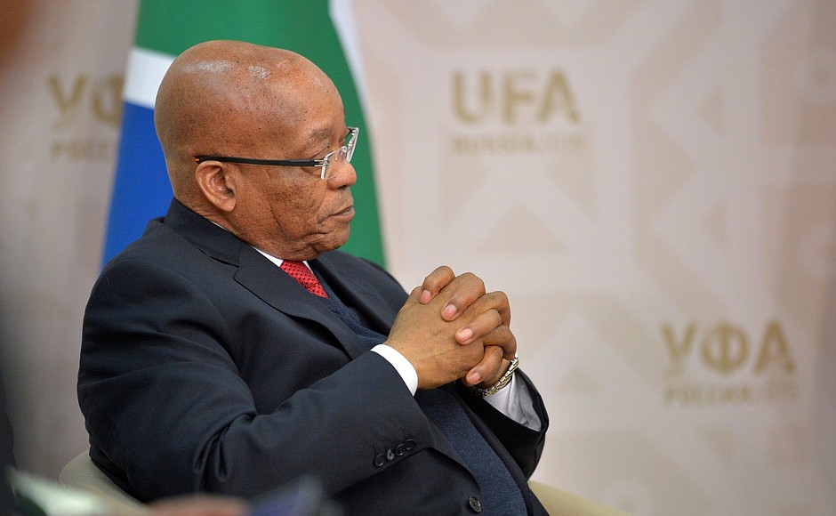 남아공, 대통령의 비선실세 스캔들로 정치 및 경제적 불확실성 고조