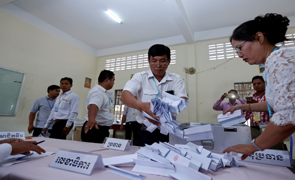 [이슈트렌드] 캄보디아 여당, 상원선거 압승...훈센 총리의 장기집권 가능성 높아져