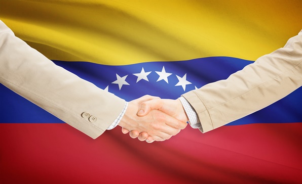 [이슈트렌드] 미국, 베네수엘라 임시대통령으로 과이도 국회의장 인정..혼돈의 베네수엘라 정국