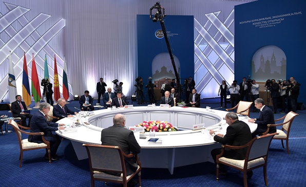[이슈트렌드] 카자흐스탄, 누르술탄에서 유라시아경제연합 정상회담 개최