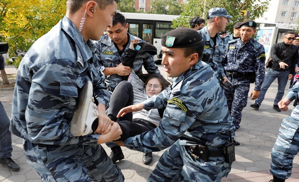 [이슈트렌드] 카자흐스탄 사회운동가들, 민주 개혁 요구하며 집회 