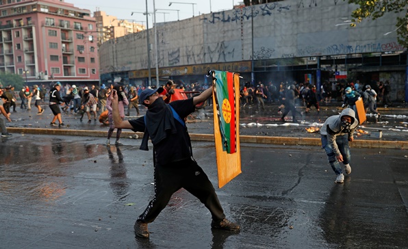 [이슈트렌드] 칠레 반정부 시위 격화