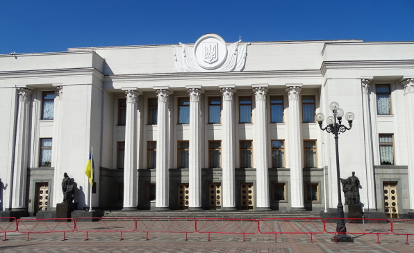 [이슈트렌드] 우크라이나, 경제 개혁 법안 승인... IMF 추가 개혁 요구