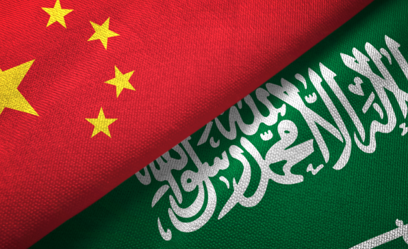 [이슈트렌드] 중국 시진핑 주석의 사우디아라비아 방문, 사우디-중국 관계 강화의 신호