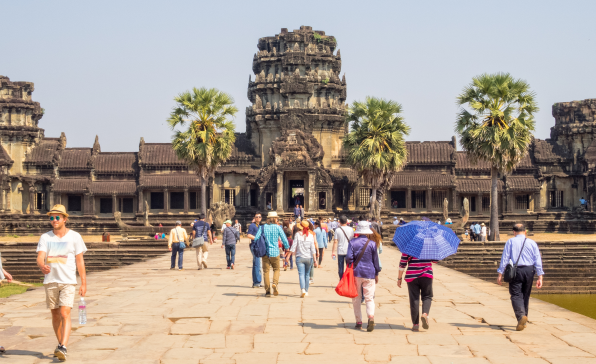 [이슈트렌드] 캄보디아, 관광산업 활성화 위해 인프라 확충 나서