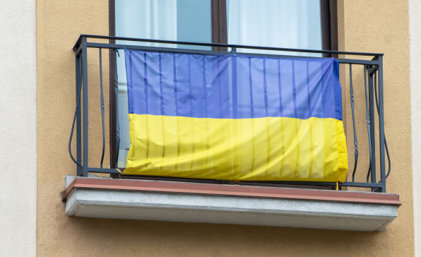 [이슈트렌드] 우크라이나 대통령, 외국 정상들에게 연이어 지원 호소...미국과 EU는 우크라이나 지원 축소