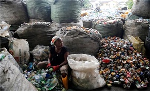 [포토] 나이지리아, 플라스틱 쓰레기 분리 재활용으로 일자리 창출