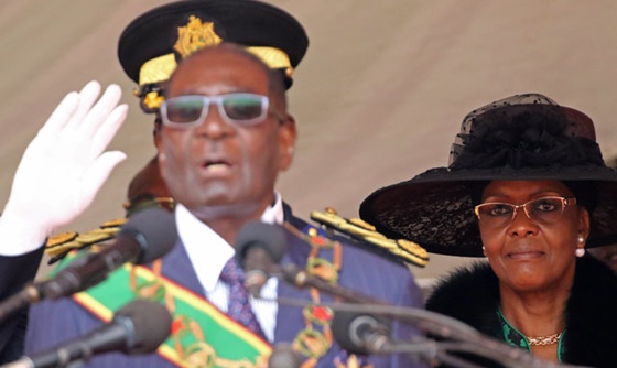 [포토] 짐바브웨 대통령, 군사 시설 투자 약속