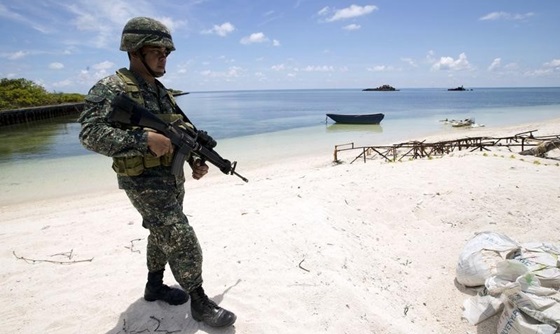[포토] 남중국해의 섬을 지키고 있는 필리핀 군인