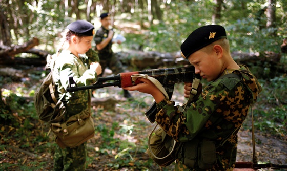 [포토] 러시아, 스타브로폴 학교 학생들 군사 훈련 참여