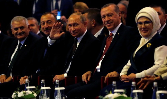 [포토] 러시아 대통령, 이스탄불에서 열린 제23차 세계에너지회의 참석