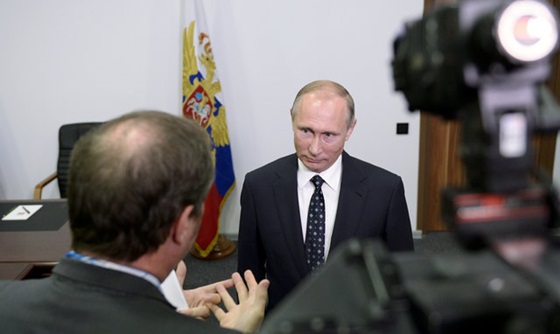 [포토] 러시아 대통령 푸틴, 코브로프에서 인터뷰 