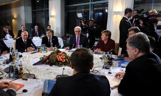 [포토] 러시아 대통령, 동부 우크라이나 평화회담 참석 