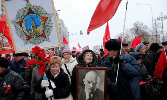 [포토] 러시아, 볼셰비키 혁명 기념하는 집회 열려