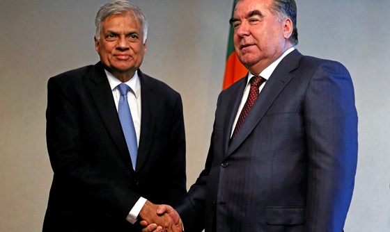 [포토] 타지키스탄 대통령, 스리랑카 총리와 회담