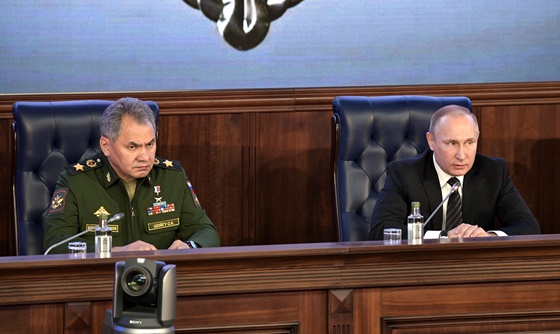 [포토] 러시아 대통령, 국방부 회의 참석