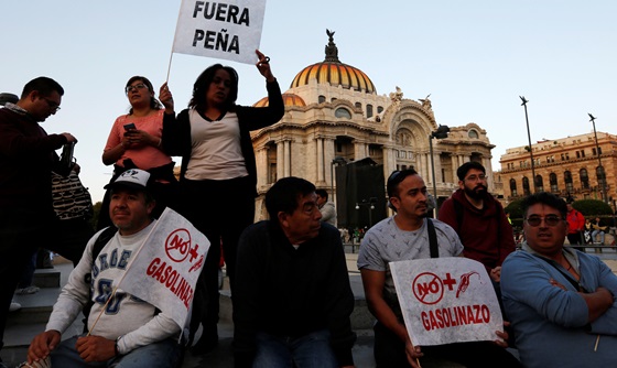 [포토] 멕시코시티에서 열린 석유 가격 인상 반대 시위 