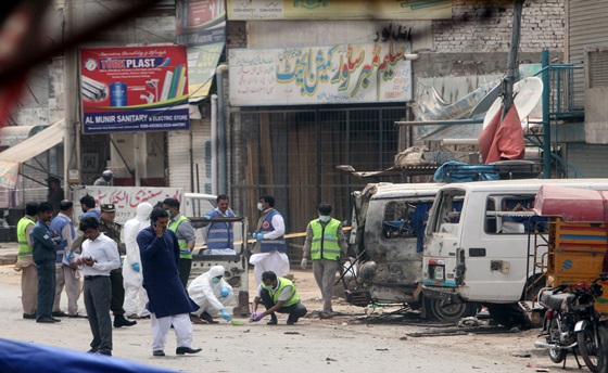 [포토] 파키스탄서 인구 조사원 겨냥한 테러 발생 